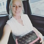 CAROLIEN @carolien Leak OnlyFans 

 profile picture