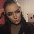 Free access to (@christiinas) Leaked OnlyFans 

 profile picture