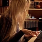 hotwife_melissa OnlyFans Leak 

 profile picture