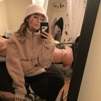 Jade (@jadeyyyyyx) Leaks OnlyFans 

 profile picture