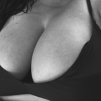 Free access to (@yvrucsehseelhagho) Leaked OnlyFans 

 profile picture