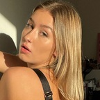 zoerhode OnlyFans Leak 

 profile picture